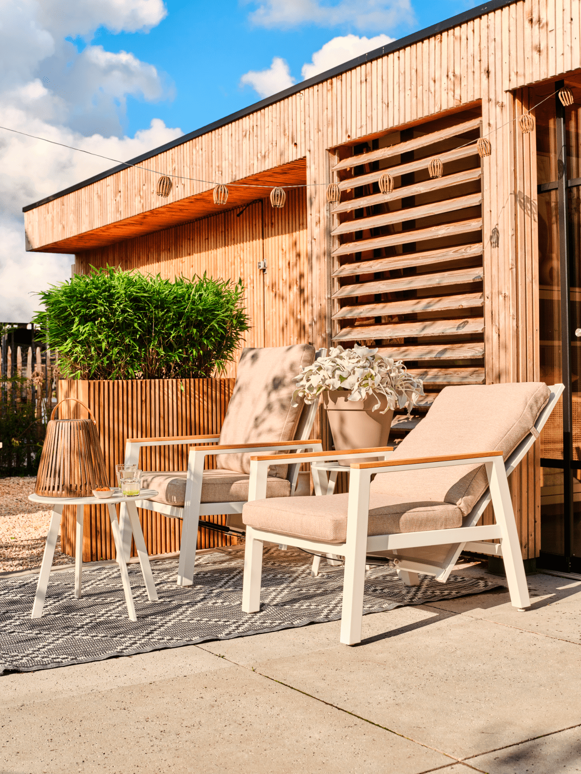 Loungeset van wit hout